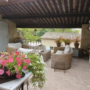 https://la-baronne.fr-provencehotel.com