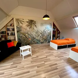 https://chez-melo.inbrittany.com