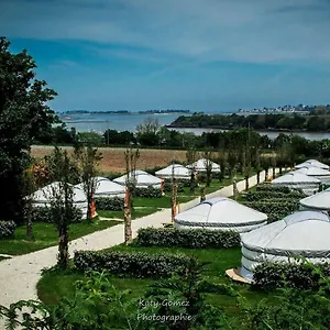 https://mer-et-yourtes-henvic.inbrittany.com